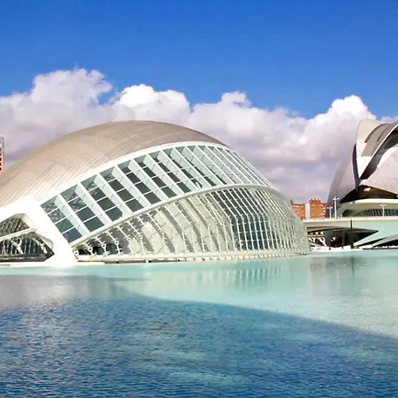 Jl Ciudad De Artes Apartment